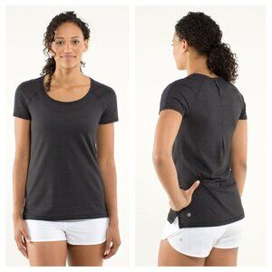 Lululemon Race Me Short Sleeve 8 Black